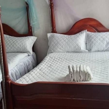 Ruhija Gorilla Guest House Kabale Екстериор снимка